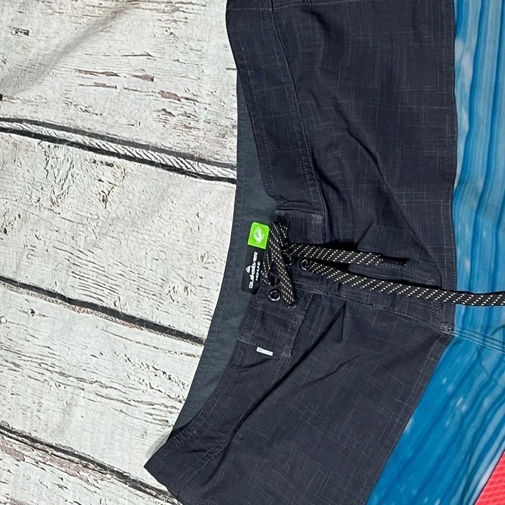 Quicksilver Summer Board Shorts Bathing Suit Swim Trunks Men's Surfer